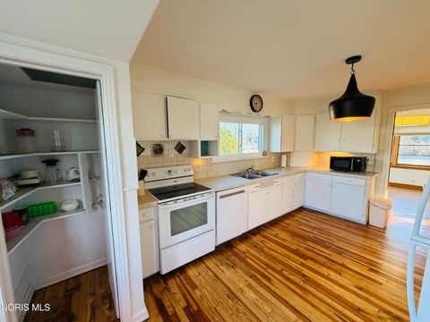 Tiny photo for 508 Ralston Avenue, Defiance, OH 43512 (MLS # 10005474)