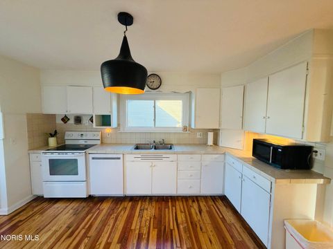 Tiny photo for 508 Ralston Avenue, Defiance, OH 43512 (MLS # 10005474)