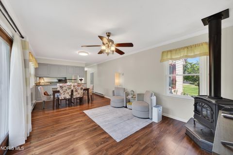 Tiny photo for 914 W Melrose Avenue, Findlay, OH 45840 (MLS # 10008408)