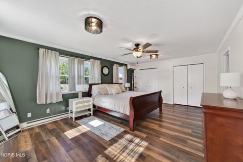 Tiny photo for 914 W Melrose Avenue, Findlay, OH 45840 (MLS # 10008408)