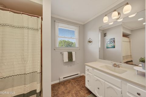 Tiny photo for 914 W Melrose Avenue, Findlay, OH 45840 (MLS # 10008408)