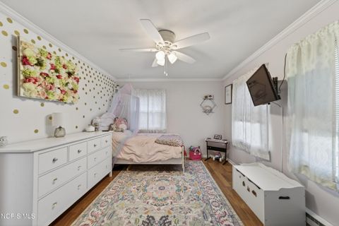 Tiny photo for 914 W Melrose Avenue, Findlay, OH 45840 (MLS # 10008408)
