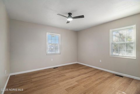 Tiny photo for 5662 Bernath Court, Toledo, OH 43615 (MLS # 6137011)