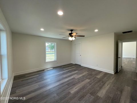 Tiny photo for 516 Ogen Street, Hicksville, OH 43526 (MLS # 10001937)