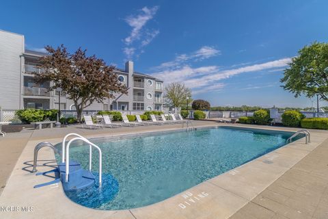 Tiny photo for 158 Clinton Reef Drive #158, Port Clinton, OH 43452 (MLS # 10007865)
