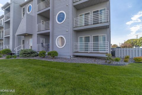 Photo of 158 Clinton Reef Drive #158, Port Clinton, OH 43452 (MLS # 10007865)