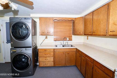Tiny photo for 104 Jackson Street, Oakwood, OH 45873 (MLS # 10000573)