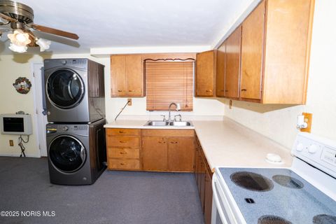 Tiny photo for 104 Jackson Street, Oakwood, OH 45873 (MLS # 10000573)