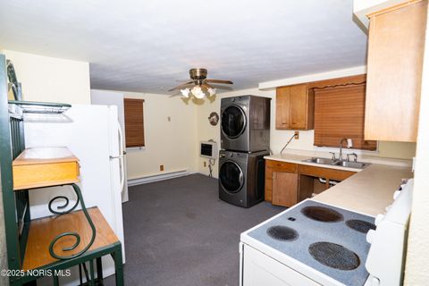 Tiny photo for 104 Jackson Street, Oakwood, OH 45873 (MLS # 10000573)
