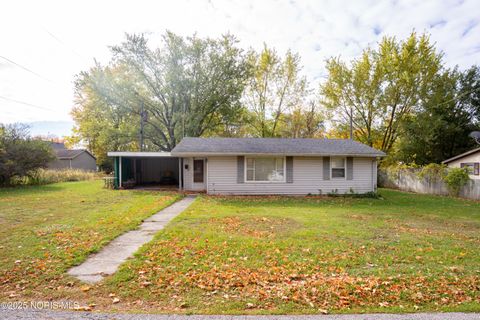 Tiny photo for 104 Jackson Street, Oakwood, OH 45873 (MLS # 10000573)