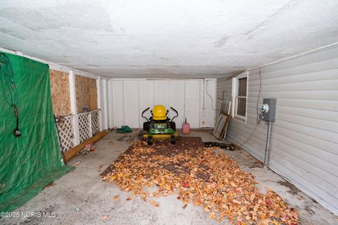 Tiny photo for 104 Jackson Street, Oakwood, OH 45873 (MLS # 10000573)