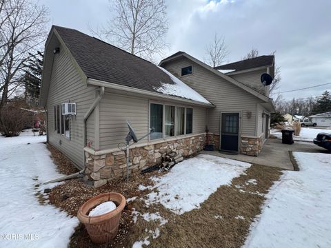 Tiny photo for 909 High Point Drive, Pioneer, OH 43554 (MLS # 10004171)