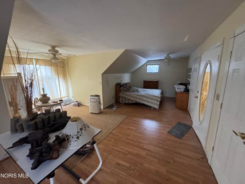 Tiny photo for 909 High Point Drive, Pioneer, OH 43554 (MLS # 10004171)