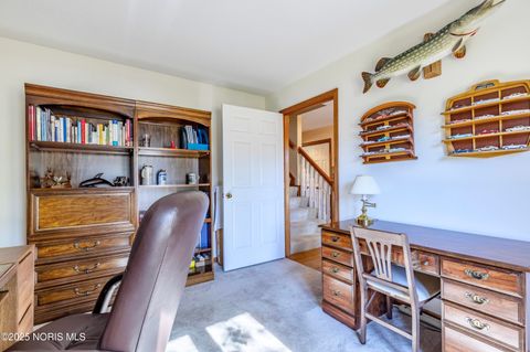 Tiny photo for 6856 Morningdew Boulevard, Maumee, OH 43537 (MLS # 10000504)