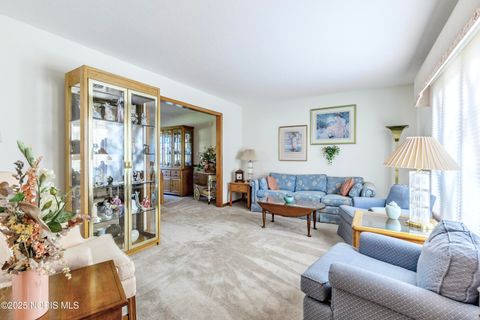 Tiny photo for 6856 Morningdew Boulevard, Maumee, OH 43537 (MLS # 10000504)
