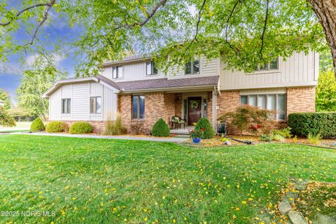 Tiny photo for 6856 Morningdew Boulevard, Maumee, OH 43537 (MLS # 10000504)