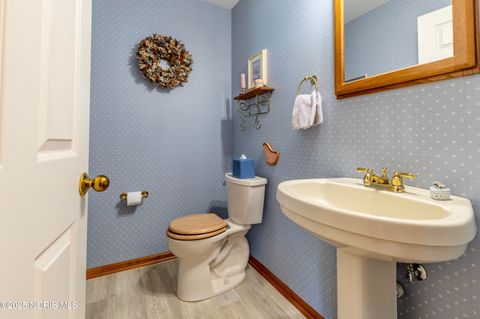 Tiny photo for 6856 Morningdew Boulevard, Maumee, OH 43537 (MLS # 10000504)