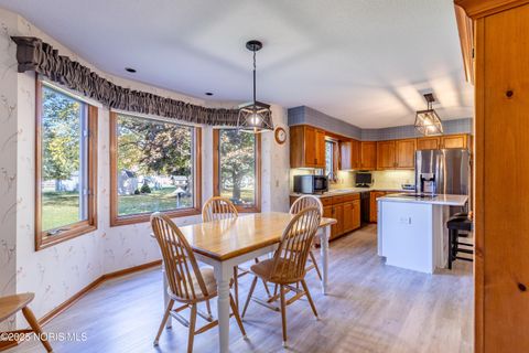 Tiny photo for 6856 Morningdew Boulevard, Maumee, OH 43537 (MLS # 10000504)