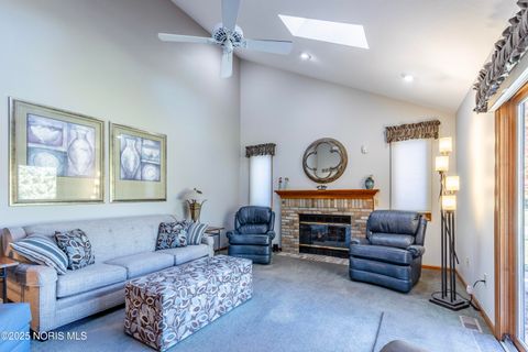 Tiny photo for 6856 Morningdew Boulevard, Maumee, OH 43537 (MLS # 10000504)