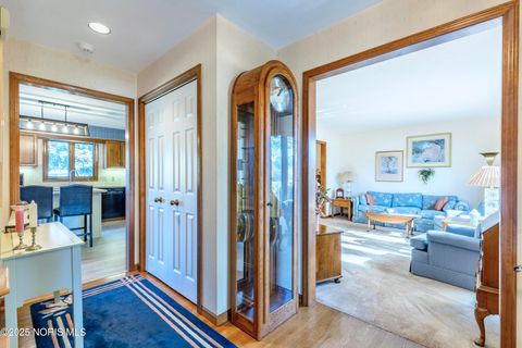 Tiny photo for 6856 Morningdew Boulevard, Maumee, OH 43537 (MLS # 10000504)