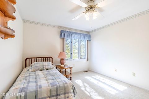 Tiny photo for 6856 Morningdew Boulevard, Maumee, OH 43537 (MLS # 10000504)