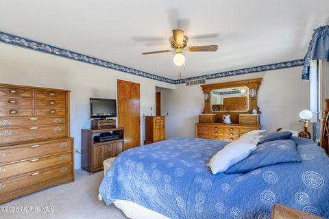 Tiny photo for 6856 Morningdew Boulevard, Maumee, OH 43537 (MLS # 10000504)