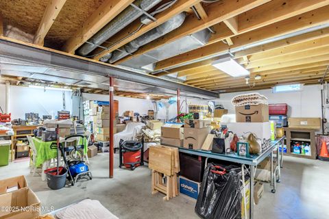 Tiny photo for 6856 Morningdew Boulevard, Maumee, OH 43537 (MLS # 10000504)