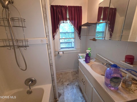 Tiny photo for 4217 Jackman Road, Toledo, OH 43612 (MLS # 10011766)