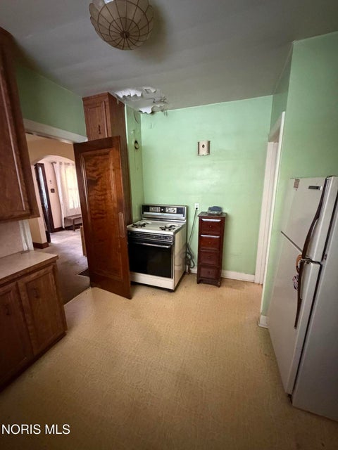 Tiny photo for 614 Wamba Avenue, Toledo, OH 43607 (MLS # 10011706)