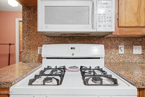Tiny photo for 150 W Strong Street, Wayne, OH 43466 (MLS # 10014838)