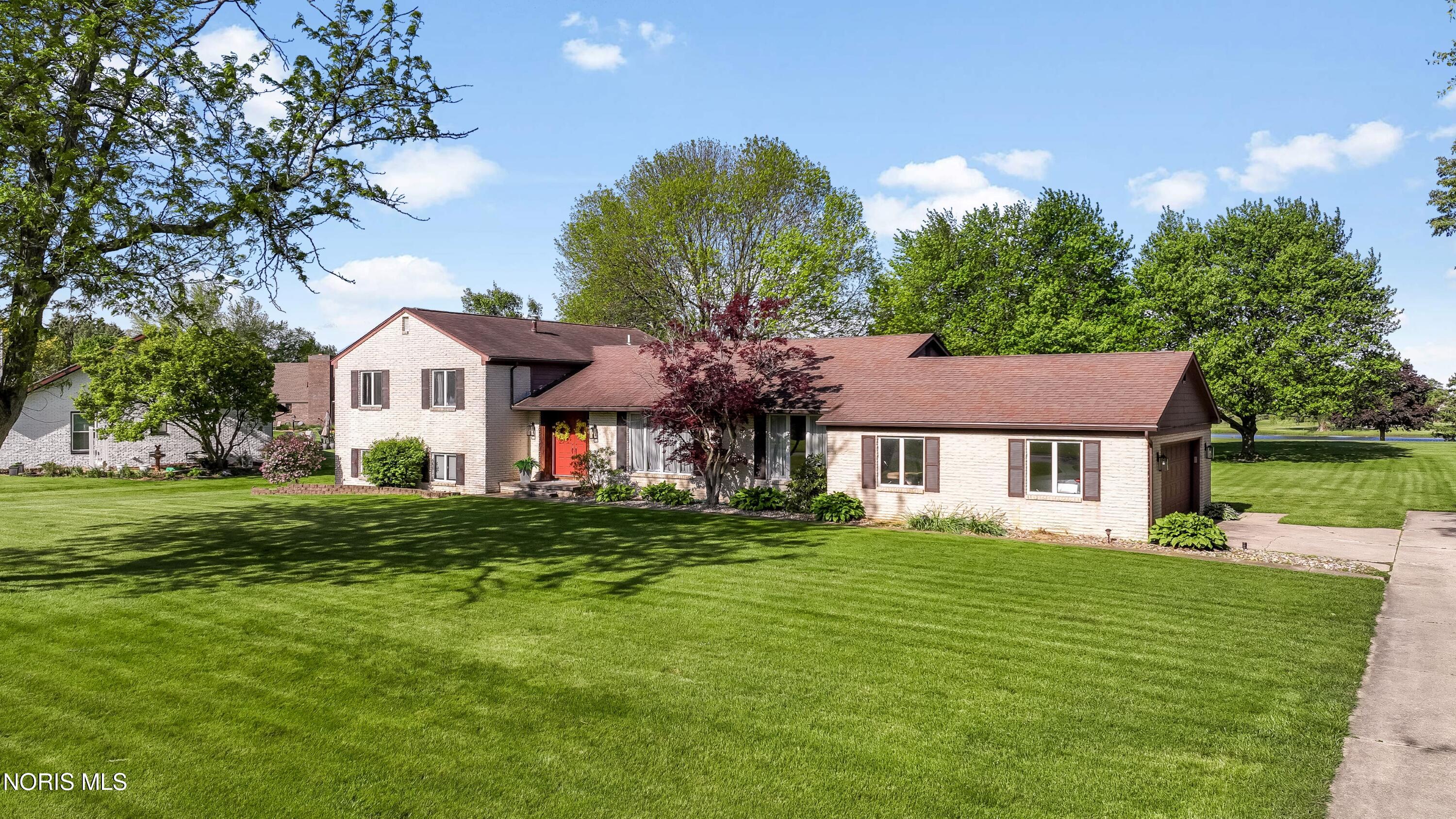 794 Fairway Drive
