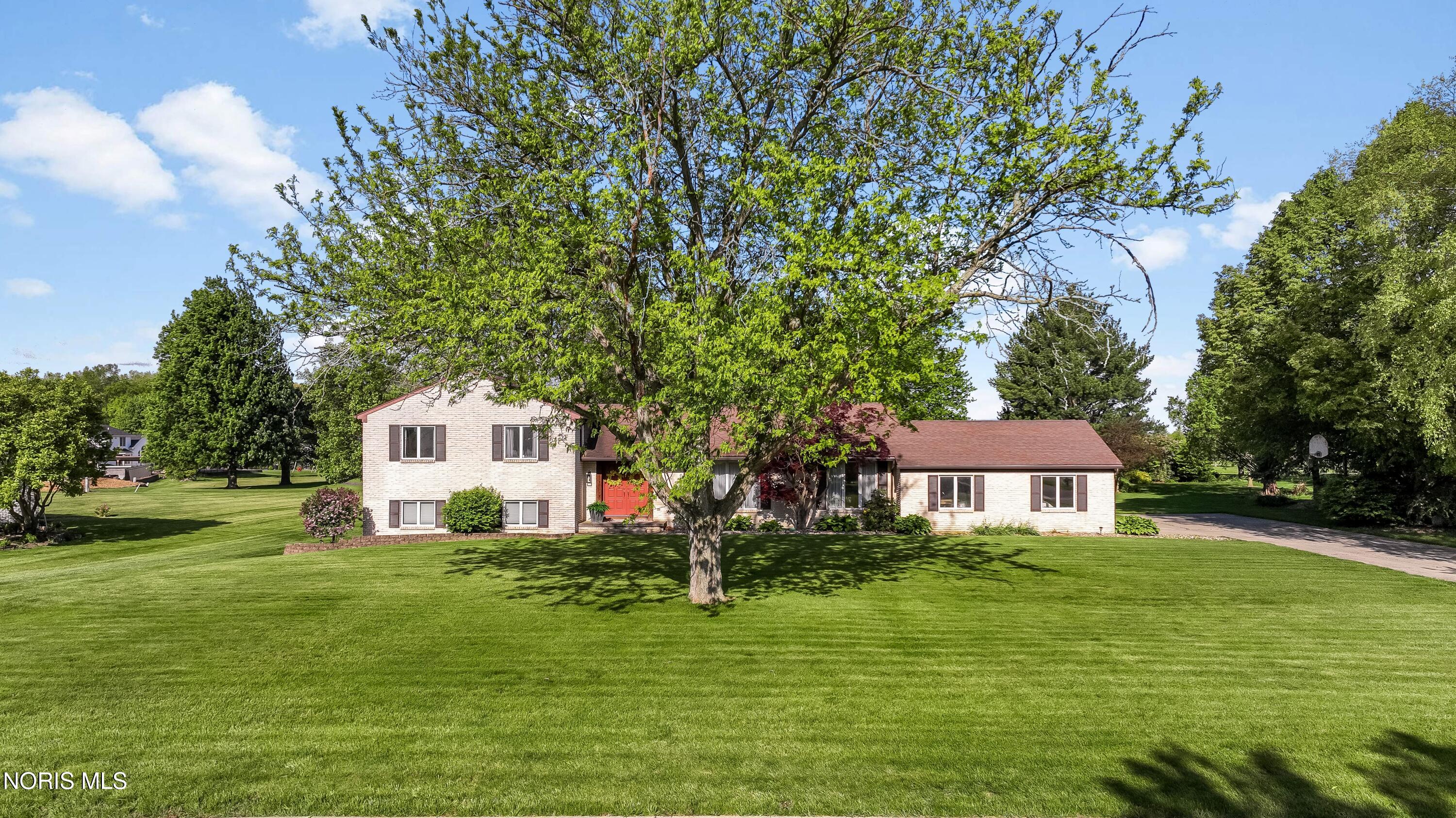 794 Fairway Drive