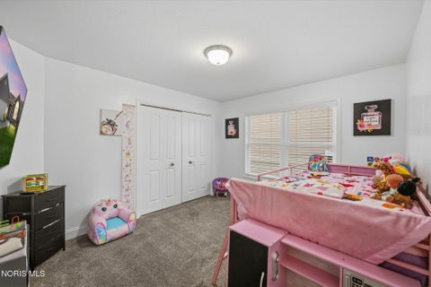 Tiny photo for 718 Meadowland Trail, Toledo, OH 43615 (MLS # 10014205)