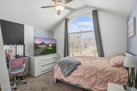 Tiny photo for 718 Meadowland Trail, Toledo, OH 43615 (MLS # 10014205)