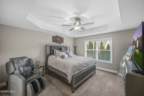 Tiny photo for 718 Meadowland Trail, Toledo, OH 43615 (MLS # 10014205)