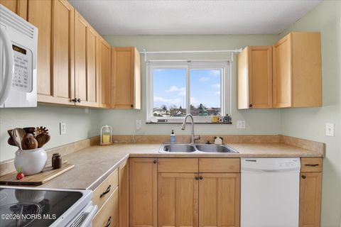 Tiny photo for 728 Fairway Drive #Apt 1, Wauseon, OH 43567 (MLS # 10002828)