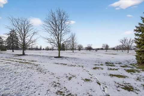 Tiny photo for 728 Fairway Drive #Apt 1, Wauseon, OH 43567 (MLS # 10002828)