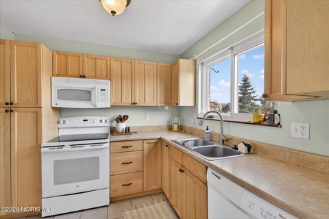 Tiny photo for 728 Fairway Drive #Apt 1, Wauseon, OH 43567 (MLS # 10002828)