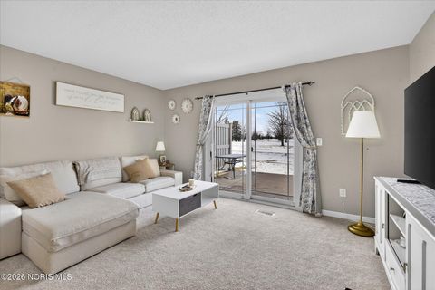 Tiny photo for 728 Fairway Drive #Apt 1, Wauseon, OH 43567 (MLS # 10002828)