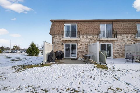 Tiny photo for 728 Fairway Drive #Apt 1, Wauseon, OH 43567 (MLS # 10002828)