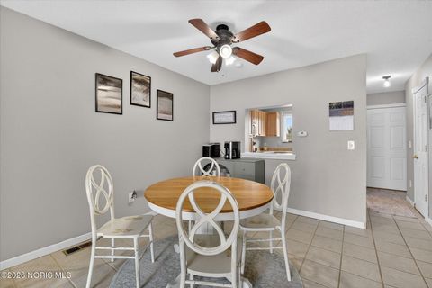 Tiny photo for 728 Fairway Drive #Apt 1, Wauseon, OH 43567 (MLS # 10002828)