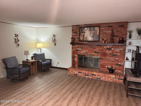 Tiny photo for 414 Rosemont Avenue, Bryan, OH 43506 (MLS # 10003956)