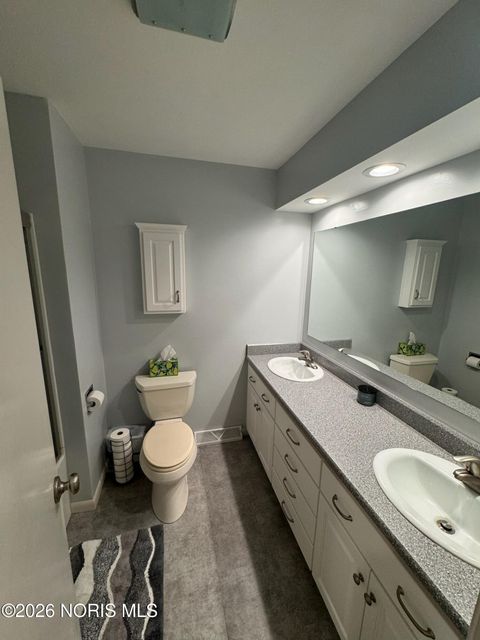 Tiny photo for 414 Rosemont Avenue, Bryan, OH 43506 (MLS # 10003956)