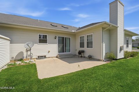 Tiny photo for 2515 Glengate Drive, Toledo, OH 43614 (MLS # 10006853)