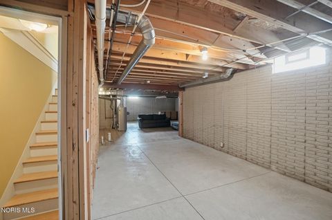 Tiny photo for 2515 Glengate Drive, Toledo, OH 43614 (MLS # 10006853)