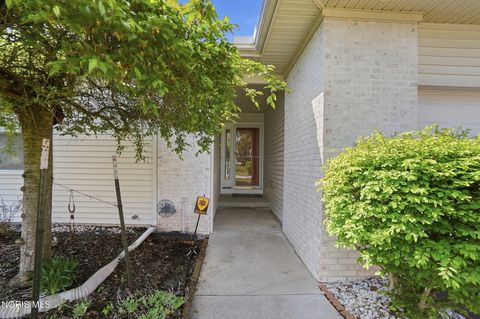 Tiny photo for 2515 Glengate Drive, Toledo, OH 43614 (MLS # 10006853)