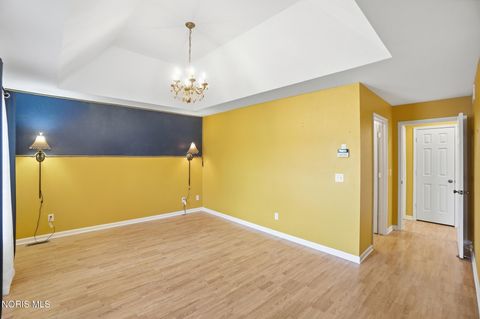 Tiny photo for 2515 Glengate Drive, Toledo, OH 43614 (MLS # 10006853)