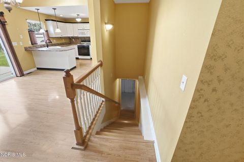 Tiny photo for 2515 Glengate Drive, Toledo, OH 43614 (MLS # 10006853)