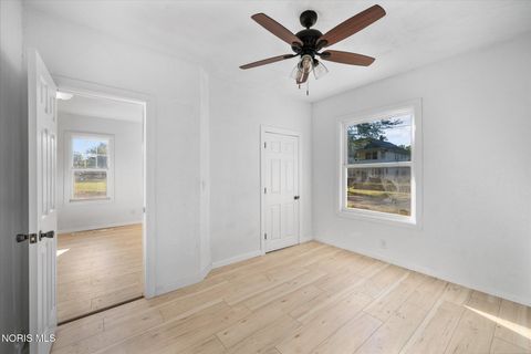 Tiny photo for 1222 Lincoln Avenue, Toledo, OH 43607 (MLS # 10004279)