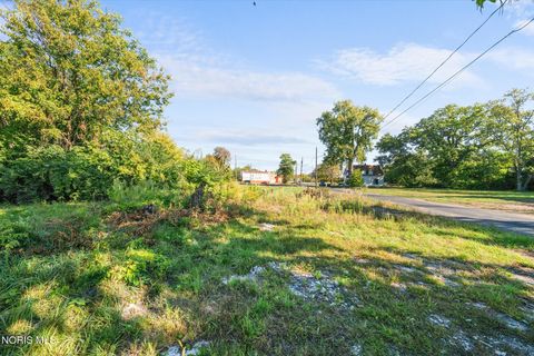 Tiny photo for 1222 Lincoln Avenue, Toledo, OH 43607 (MLS # 10004279)